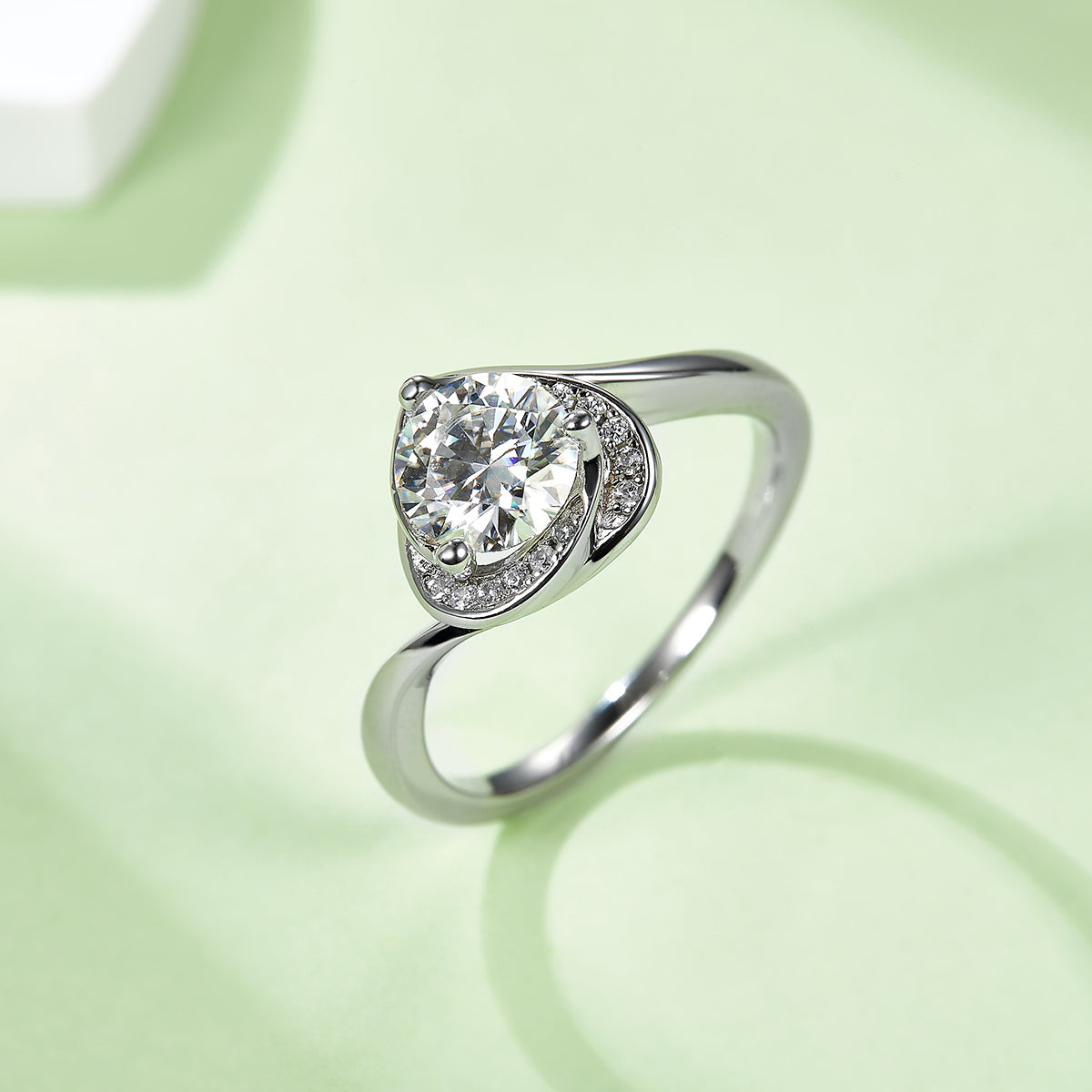 Blooming Heart Moissanite Ring, S925 Silver with Platinum Plating, 1CT D Color