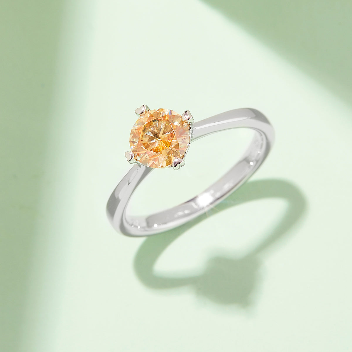 Classic 4-Prong Moissanite Ring, S925 Silver with Platinum Plating, 1 CT D Color