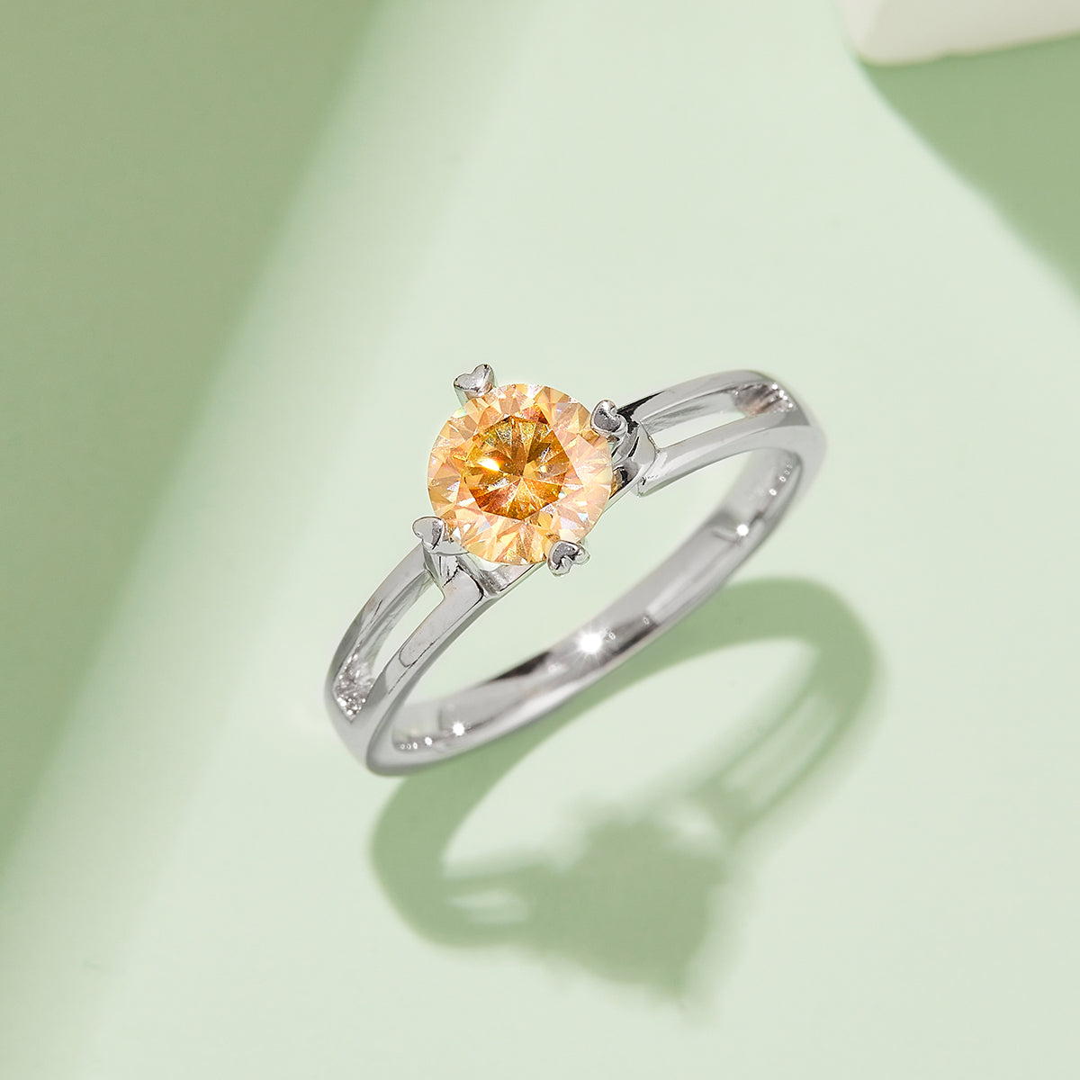 Minimalist Twist Moissanite Ring, S925 Silver Platinum Plated, 1CT D Color