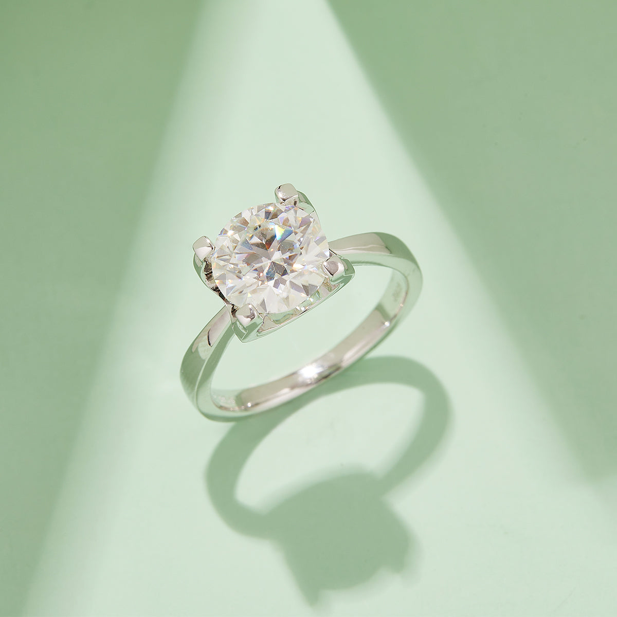 Classic Bull Head Moissanite Ring, S925 Silver Platinum Plated, 3.0CT D Color