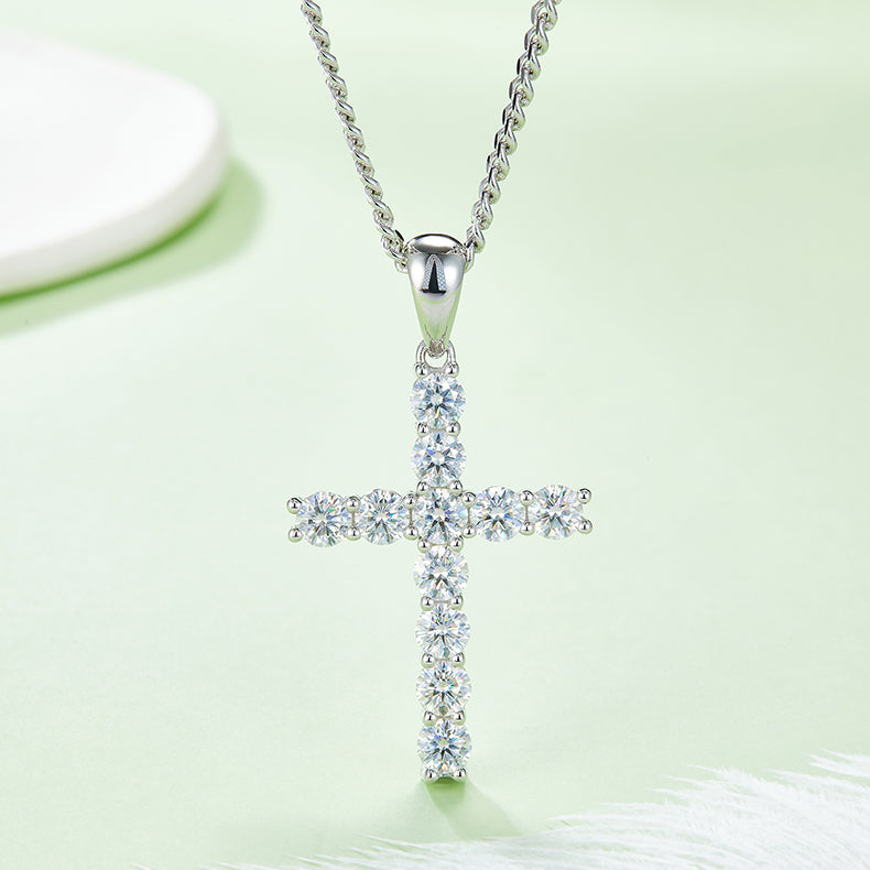 Classic Cross Pendant, S925 Silver Moissanite, D Color