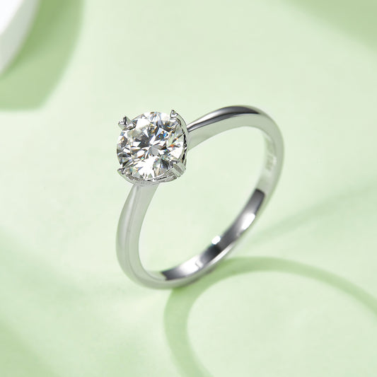 Classic 4-Prong Moissanite Ring, S925 Silver with Platinum Plating, 1 CT D Color