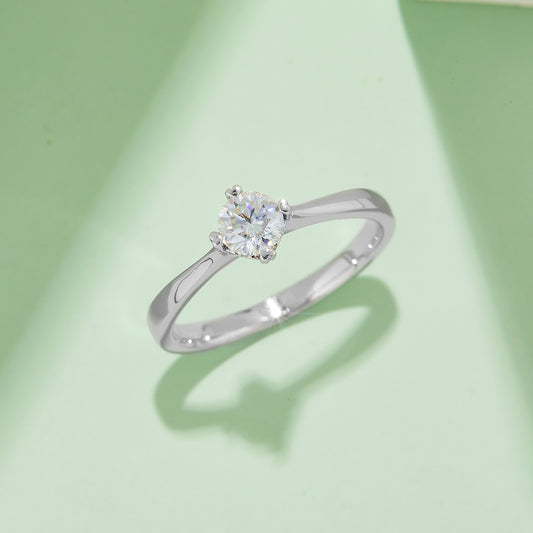 Classic Interlocking Hearts Moissanite Ring, S925 Silver Platinum-Plated, 0.50CT D Color