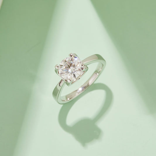 Classic Bull Head Moissanite Ring, S925 Silver with Platinum Plating, 1.5CT D Color