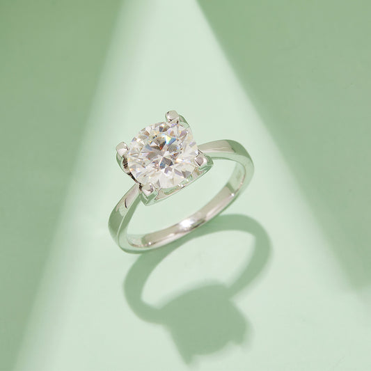 Classic Bull Head Moissanite Ring, S925 Silver Platinum Plated, 3.0CT D Color