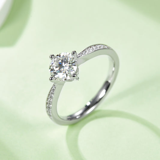 Classic Four-Prong Moissanite Ring, S925 Silver Platinum-Plated, 1CT D Color